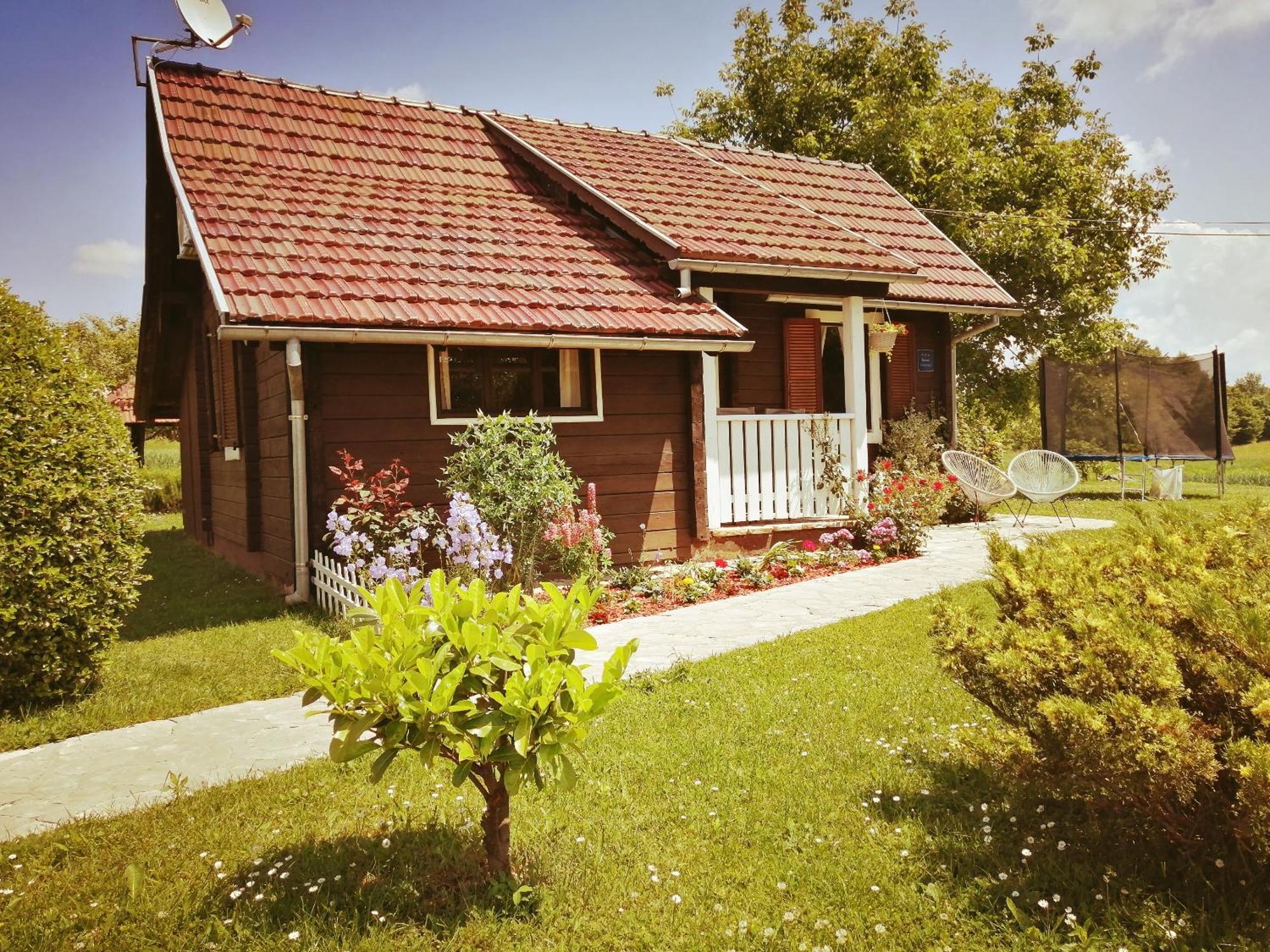 Wooden House Nela Near Plitvice Lakes Smoljanac Exterior photo
